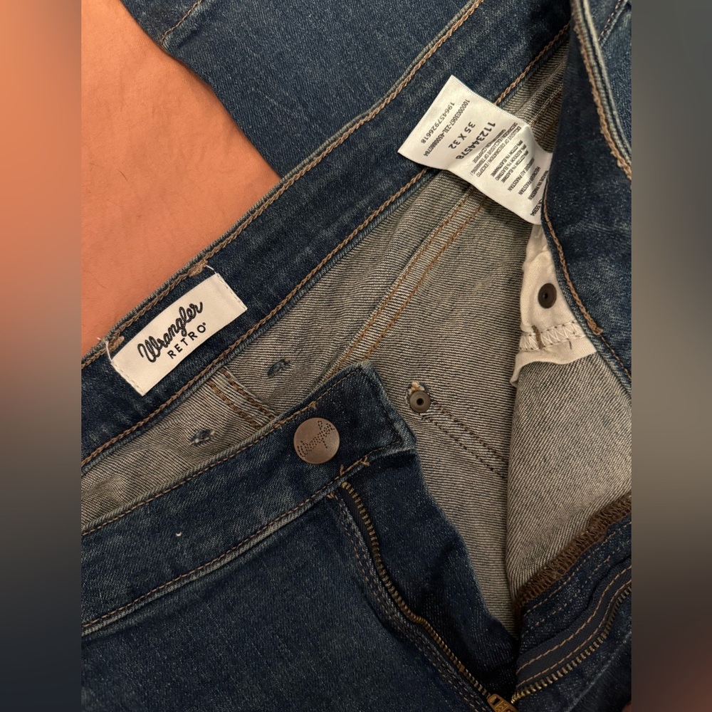 Wrangler retro women’s bell bottom jeans